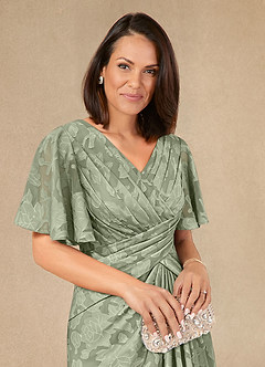 Azazie Emmeline vestidos de madre de la novia Vestido de Agave de Devorado Floral de Corte En A con Plisado image4