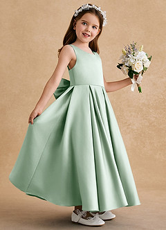 Azazie Honey Bear Blumenmädchenkleider A-Linie Plissee Matte Satin Kleid Agave image5