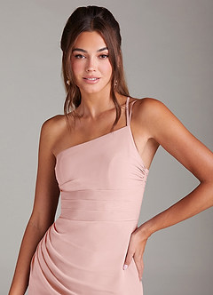 Azazie Eren Vestidos de damas de honor Vestido de Rosa Empolvado de Gasa de Corte Recto con Hombro unilateral image6