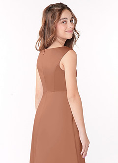 Azazie Sadia Junior Vestido de Bermudas de Satin Mate de Corte en A con Plisado image4