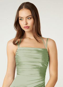 Azazie Desi Robes de demoiselle d'honneur Robe Fourreau en Satin extensible Corset dos nu Vert Sauge image6