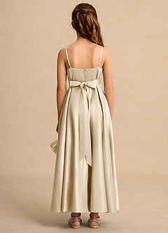 Azazie Pebbles Girl vestidos de niña de las flores Vestido de Champán de Satin Mate de Corte En A con Plisado image3