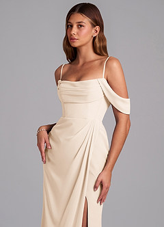 Azazie Johana Jurken voor bruidsmeisjes Converteerbaar Jurk van Chiffon met Zeemeermin Off the Shoulder Wit Albast image5