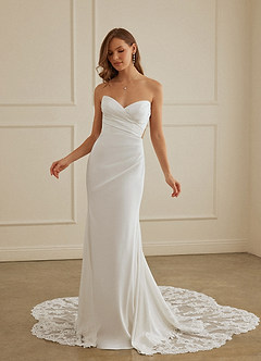 Christian Siriano Bridal for Azazie 2004 Robes de mariée Robe Fourreau en Crêpe Dos Satin Dentelle Diamant Nude image5