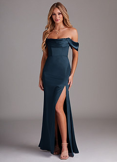 Azazie Saige Vestidos de damas de honor Vestido Azul Marino Oscuro de Satén Elástico de Corte Recto con Hombros descubiertos image1