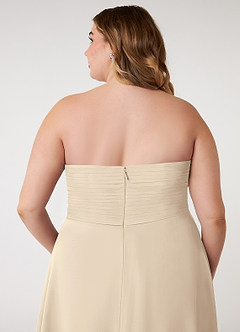 Azazie Arabella Allure Robes de demoiselle d'honneur Robe Trapèze Convertible en Mousseline de soie Encolure en Forme de Cœur Champagne image14
