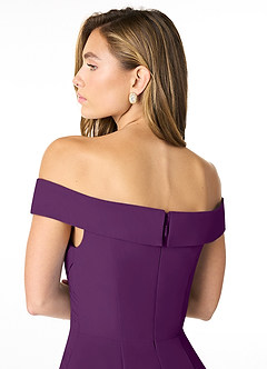 Azazie Lecia Jurken voor bruidsmeisjes Converteerbaar Jurk van Chiffon met rijk Off-the-shoulder geplooid Druif image7