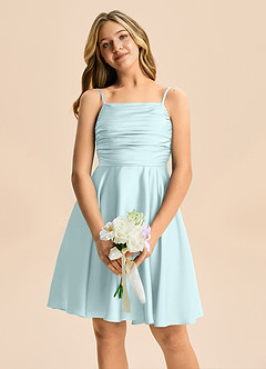 Azazie Miko Junior Vestido de Vidrio Marino de Satén Elástico de Corte en A con Plisado image6