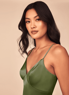 Azazie Dottie Robes de demoiselle d'honneur Robe Trapèze en Satin extensible Olive image6