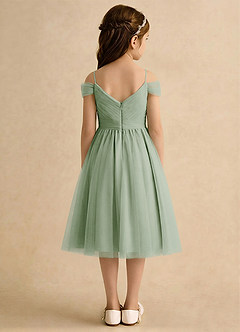 Azazie Lila Girls Formal Robe Demoiselle D'honneur Fillette Robe Trapèze en Tulle Épaule décolletée Vert Sauge image2