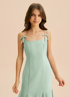 Azazie Evey Junior Vestido de Agave de Gasa de Corte Sirena con Plisado image6