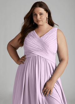 Azazie Flora Robes de demoiselle d'honneur Robe Trapèze en Mousseline de soie Plissée Frostiges Flieder image15