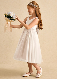 Azazie Firefly vestidos de niña de las flores Vestido de Alabastro Blanco de Satin Mate de Corte En A con Lazo image1