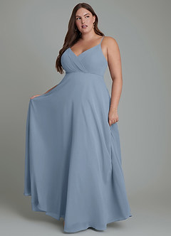 Azazie Amani Vestidos de damas de honor Vestido Azul Polvoriento de Gasa de Línea A con Plisado image7
