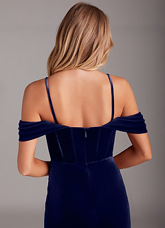 Azazie Jas Robes de demoiselle d'honneur Robe Fourreau Convertible en velours Schulterfreies Korsett Bleu Marine Foncé image8