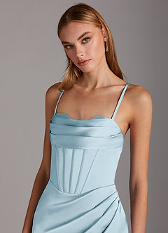 Azazie Brookelle Robes de demoiselle d'honneur Robe Fourreau en Satin extensible Corset en cœur Bleu Ciel image7