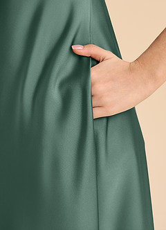 Azazie Sissy Junior Abito A-Line in Raso Elasticizzato a Spalla Scoperta Eucalipto image7