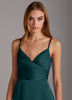 Azazie Calissa Vestidos de damas de honor Vestido de Pino de Satén Elástico de Corte en A con Cuello en V Plisado image5
