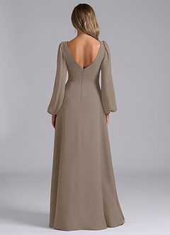 Azazie Omari Robes de demoiselle d'honneur Robe Trapèze en Mousseline de soie Manche longue Taupe image6