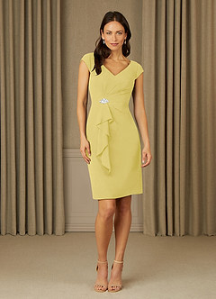 Azazie Nola Mère de la mariée Robes Robe Fourreau en Mousseline de soie Col en V Plissé Canari image1