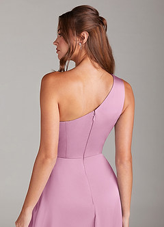 Azazie Brooke Robes de demoiselle d'honneur Robe Trapèze en Satin extensible Une épaule Rose Bonbon image2