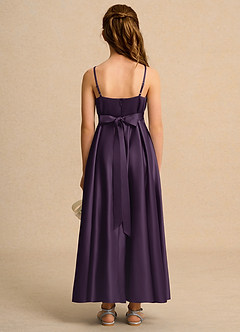 Azazie Pebbles Junior Formal vestidos de niña de las flores Vestido de Ciruela de Satin Mate de Corte En A con Plisado image3