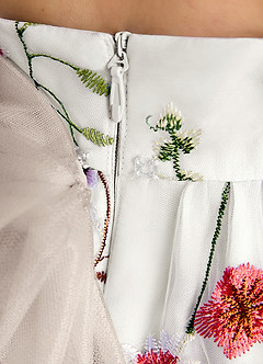 Azazie Peppa Blumenmädchenkleider A-Linie Herzausschnitt Tüll Kleid Elfenbein Frost image7