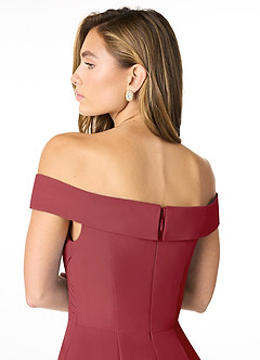 Azazie Lecia Jurken voor bruidsmeisjes Converteerbaar Jurk van Chiffon met rijk Off-the-shoulder geplooid Granaatappel image7