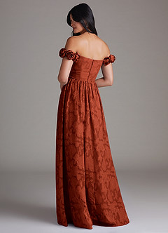 Azazie Autumn Vestidos de madrinha de casamento Vestido Castanho Aloirado de Esgotamento Floral de Linha A com Fora do ombro image3
