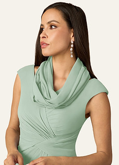 front Azazie Abrigo De Gasa Sarah De Color A Juego