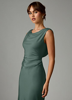 Azazie Kieryn Robes de demoiselle d'honneur Robe Sirène en Satin extensible Plissée Mousse De Mer image6