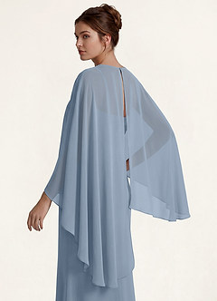 front Azazie Asymmetrische chiffon sjaal in bijpassende kleur