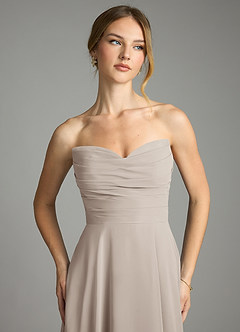 Azazie Ayla Abiti da Damigella Abito A-Line in Chiffon Scollo a Cuore Gelo image4