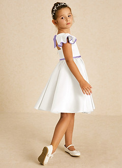 Azazie Sugar Plum vestidos de niña de las flores Vestido de Marfil Lila de Satin Mate de Corte En A con Lazo image3