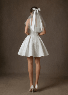 front The Satin Bow Shoulder Veil