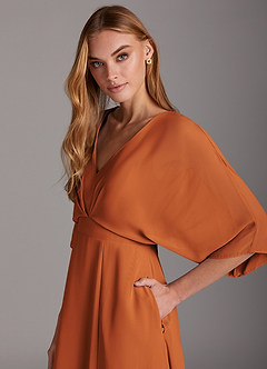 Azazie Rebecca Vente Finale Robe Trapèze en Mousseline de soie Col V à manches longues Black image6