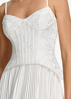 Isolde Weiß Maxikleid aus Spitze in A-Linie mit Korsettmuster image5