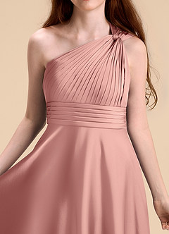 Azazie Charlize Junior Robe Trapèze en Satin extensible Plissée Rosette image7