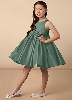 Azazie Bo Peep Blumenmädchenkleider A-Linie Schleifen Matte Satin Kleid Eukalyptus image2