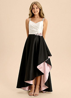 Azazie Keira Junior Formal Jurk van Mat Satijn met A-Lijn Ruches Zwart image3