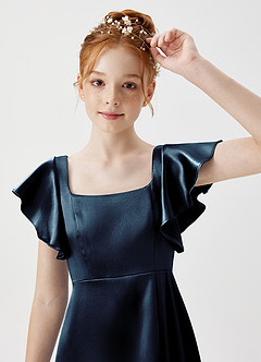 Azazie Bondi Junior A-Linie Seitliche Cut-Outs Metallischer Satin Kleid Dunkelmarine image5