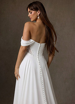 Azazie Ganelle Robes de mariée Robe Trapèze en Crêpe Dos Satin Encolure en Forme de Cœur Blanc De Diamant image9