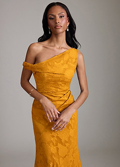 Azazie Emerson Abiti da Damigella Abito Sirena in Burnout Floreale a Spalla Scoperta Caramello image2