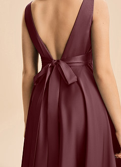 Azazie Gabby Junior Vestido de Sangrado de Satén Elástico de Corte en A con Plisado image2