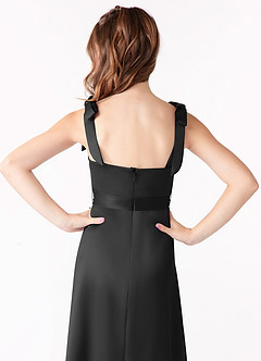 Azazie Barbara Junior Robe Trapèze en Satin extensible Arc Noir image4