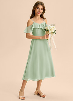 Azazie Kamilla Junior Robe Trapèze en Mousseline de soie Épaule décolletée Vert Sauge image1