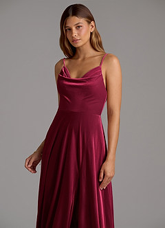 Azazie Sarella Vestidos de damas de honor Vestido de Borgoña de terciopelo de Corte en A con Plisado image6