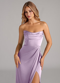 Azazie Johana Jurken voor bruidsmeisjes Converteerbaar Jurk van Stretch Satijn met Zeemeermin Off the Shoulder Frosted Lila image2