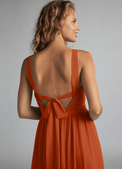 Azazie Aziza Vestidos de damas de honor Vestido de Naranja Quemada de Gasa de Corte en A con Cuello en V Plisado image6