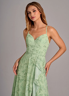 Azazie Naeem Robes de demoiselle d'honneur Robe Trapèze en Mousseline de soie Col V à volants Fougère Verte Florale image6